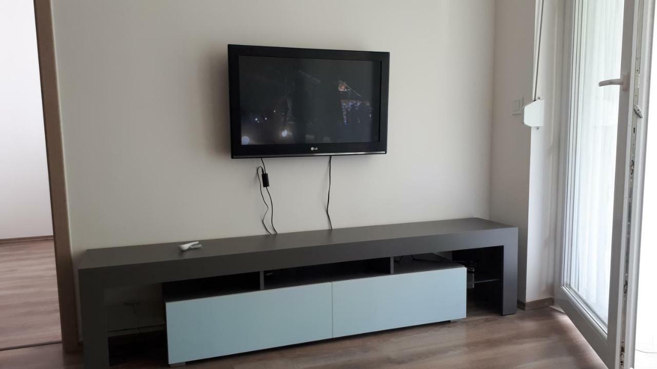 Lido Riviera Apartman 발라톤엘 외부 사진