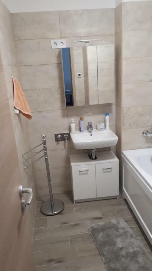 Lido Riviera Apartman 발라톤엘 외부 사진