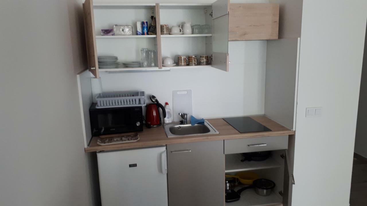 Lido Riviera Apartman 발라톤엘 외부 사진