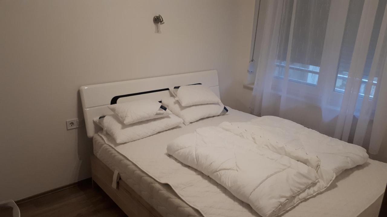 Lido Riviera Apartman 발라톤엘 외부 사진
